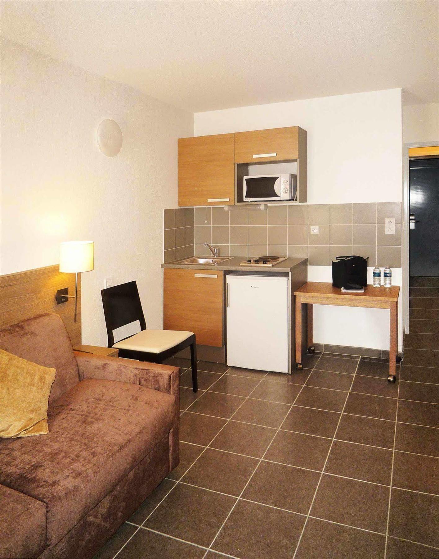 Apparthotel Sejours & Affaires Manosque Kültér fotó